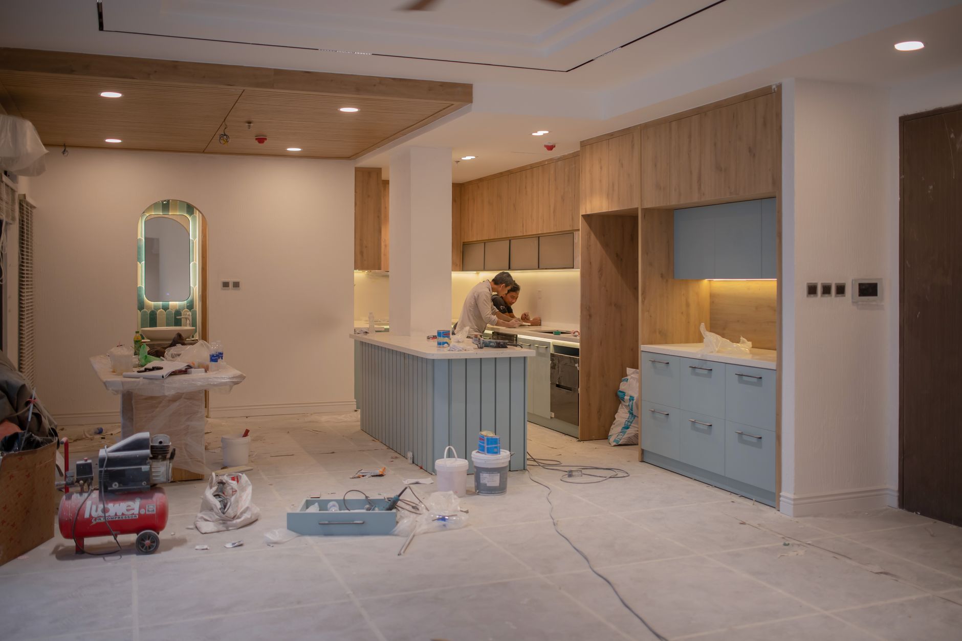 Kitchen cabinet refinishing by SGH Painting