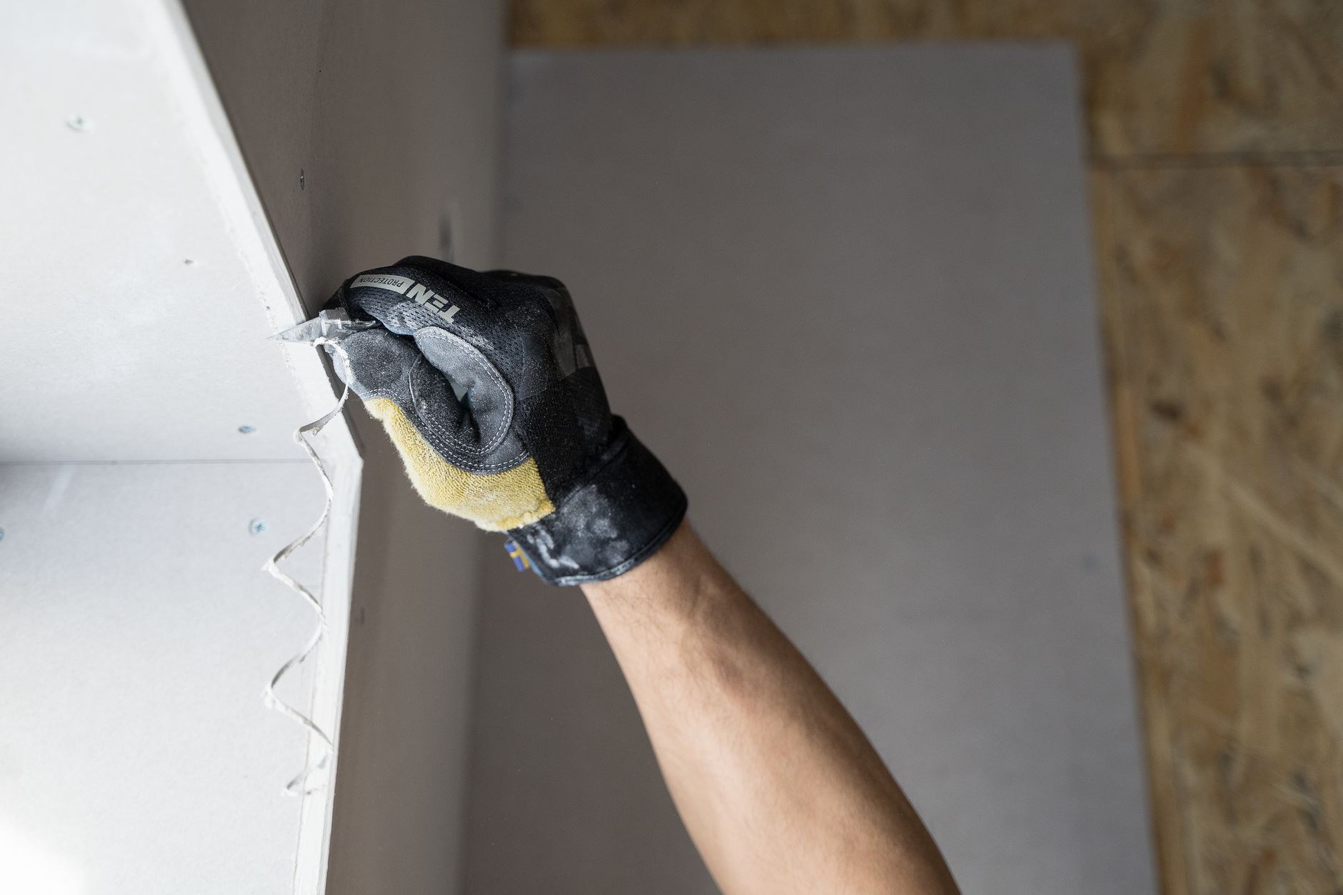 Drywall repair and finishing in a GTA home
